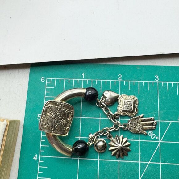 Vintage Jewish Hand of Hamsa Good Luck Charms Brooch Heart Love Star Of David - Picture 7 of 9